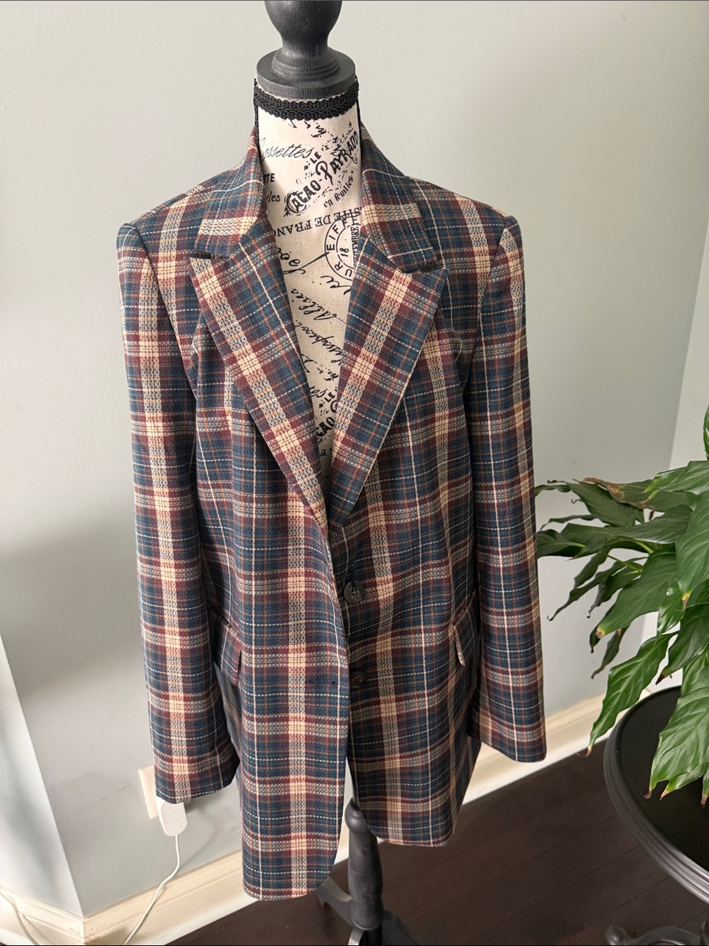 Women's Plaid Longline Blazer in Navy, Burgundy & Cream